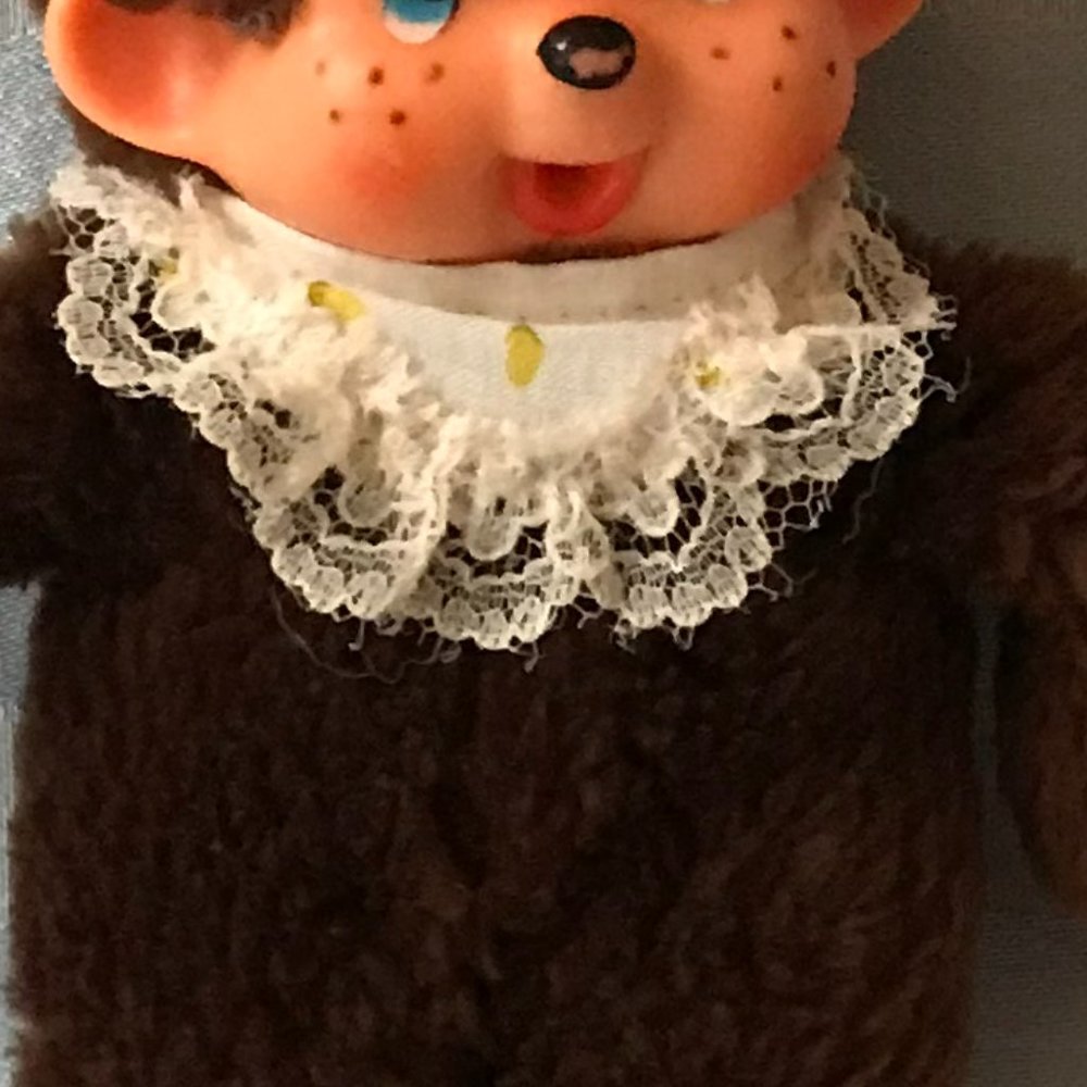 Collectible Vintage Blue-eyed 8" Freckled Monchhichi Plush Monkey with N… - Picture 5 of 11